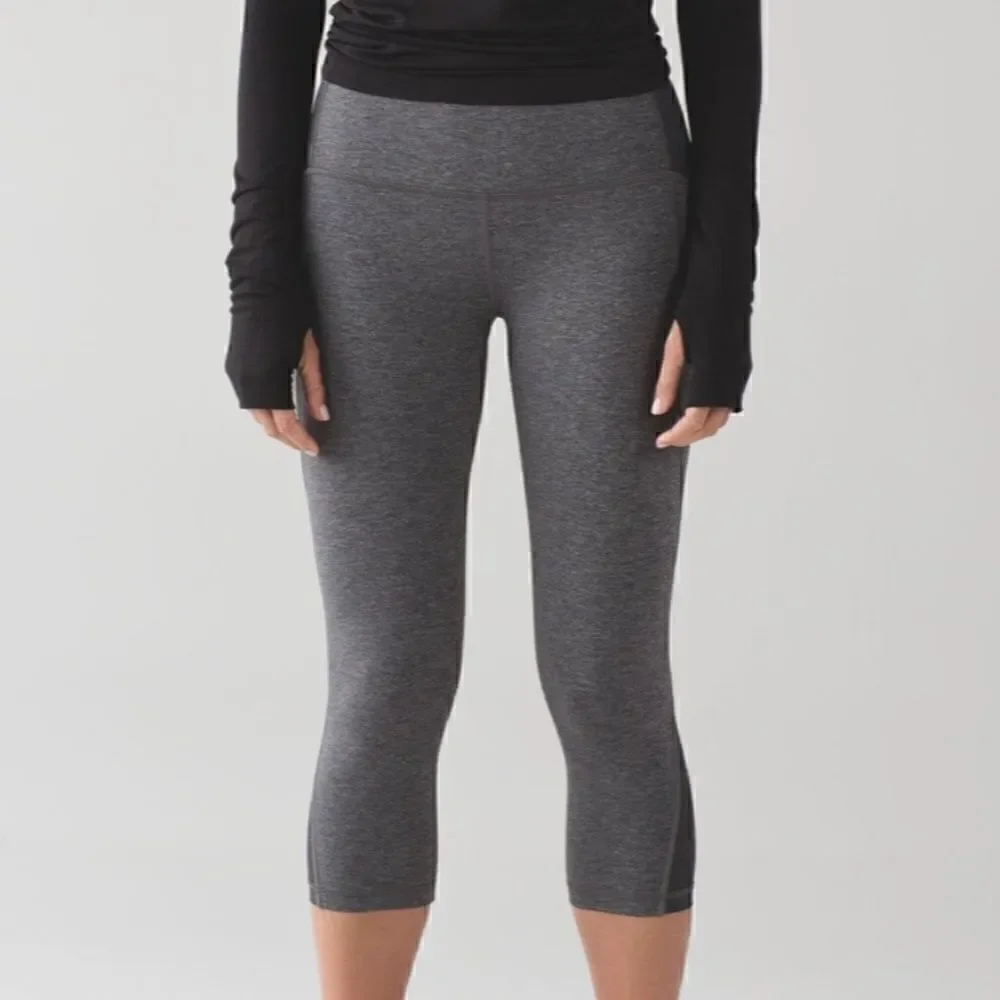 Womens Lululemon Free Runner Crop